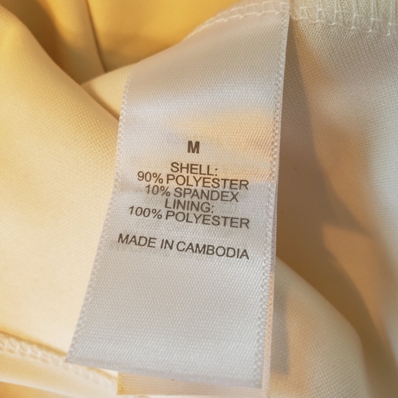 Bisou Bisou Peplum Black and White Top - Picture 7 of 7